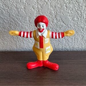 Vintage Ronald McDonald Figurine Toy 1992 McDonald's Happy‎ Meal Collectible